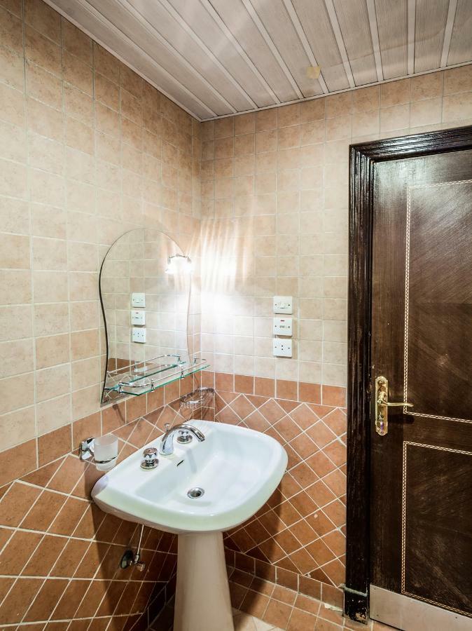 Capital O 162 Brzeen Hotel Эр-Рияд Экстерьер фото